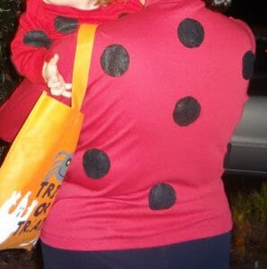 matching mama-and-baby DIY ladybug costumes - easy-peasy!