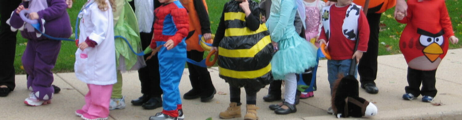 If you want a super-cute, super-easy costume to make, you just can't beat this simple yet adorable DIY bee costume.