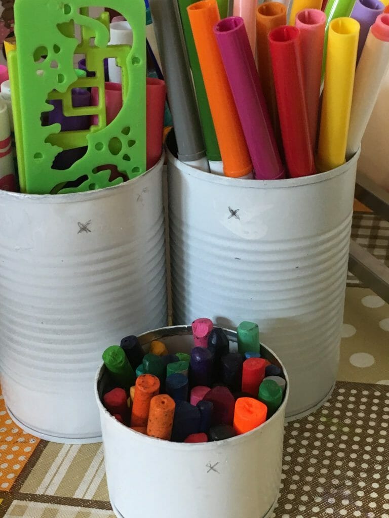 Easy DIY Wall Mount Art Caddy - Super Mom Hacks