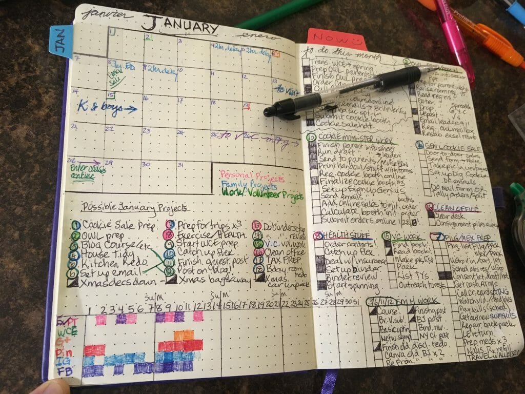 Want to start a bullet journal, but not sure how? This step-by-step beginner's guide to starting a bullet journal will help you overcome your mental blocks and get going!