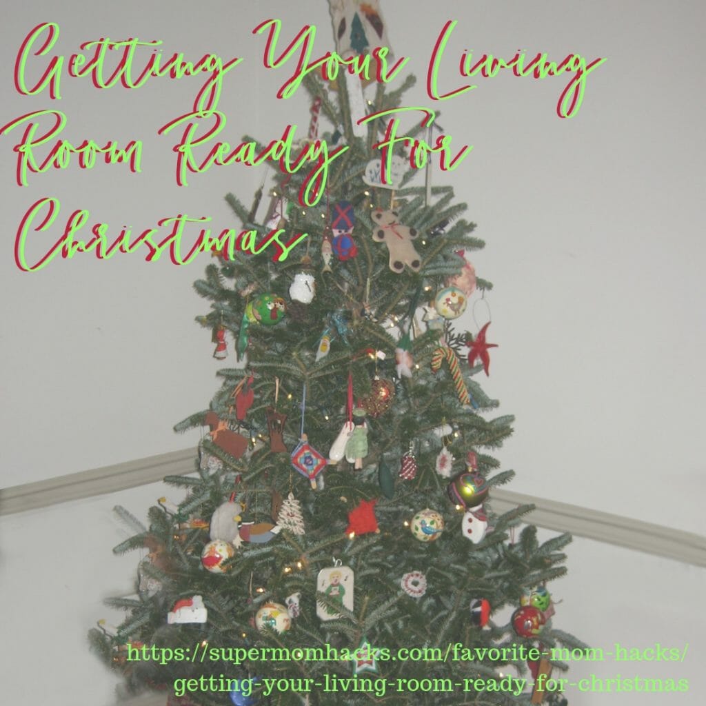 With Christmas almost here, it's time to finish the final preparations on your home. These tips will help with getting your living room ready for Christmas!