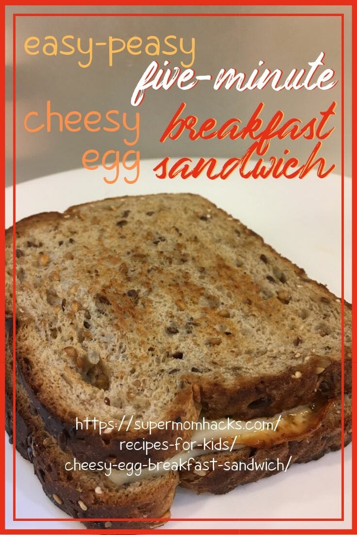 Need a quick, satisfying breakfast that will fuel your kids all morning? Then give this super-simple cheesy egg breakfast sandwich a try!