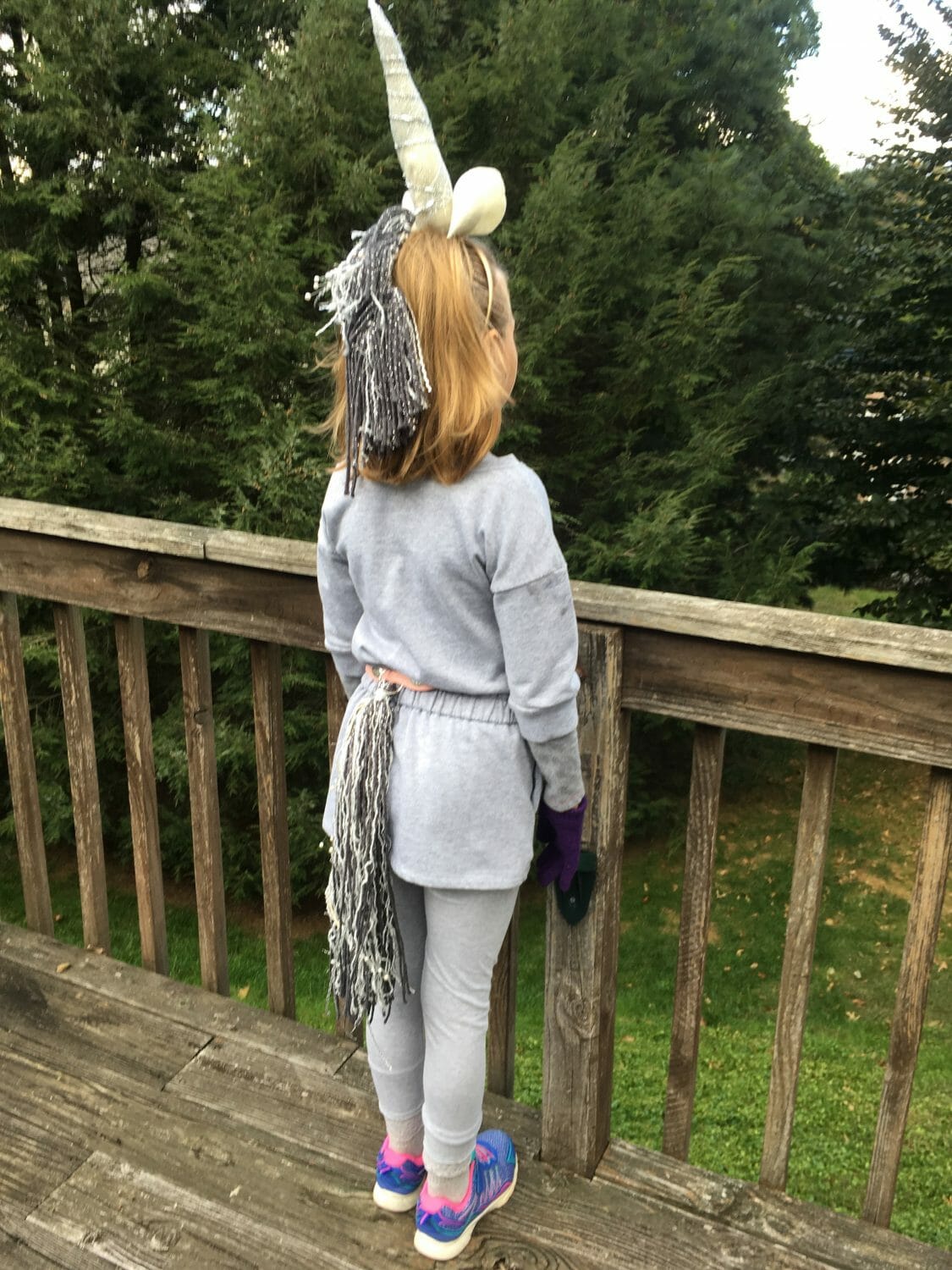 Fast & Frugal Easy Unicorn Costume Tutorial - Super Mom Hacks